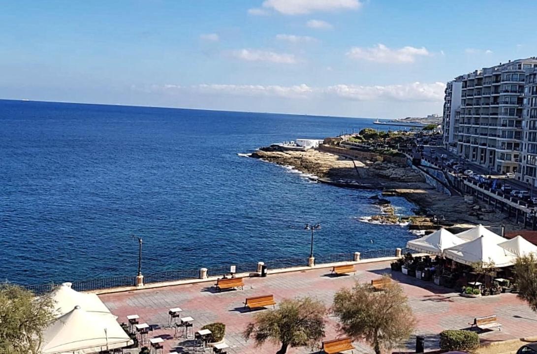 Roma Hotel Sliema Exteriör bild