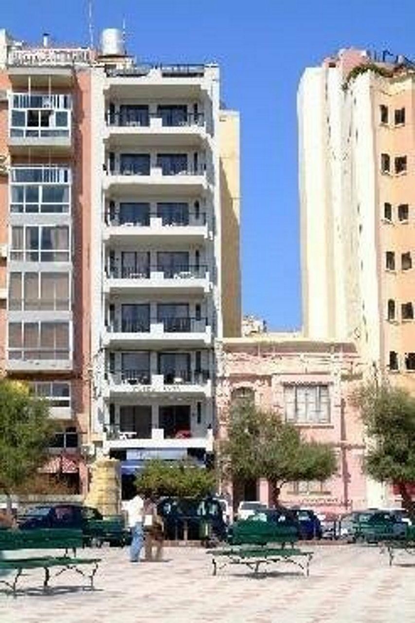 Roma Hotel Sliema Exteriör bild